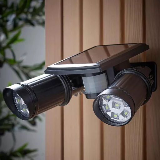 Kétágú szolár LED lámpa mozgásérzékelővel