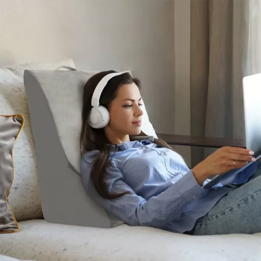 Ergonomikus háromszög alakú párna
