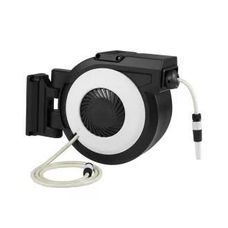 Falra szerelhető feltekerhető locsoló