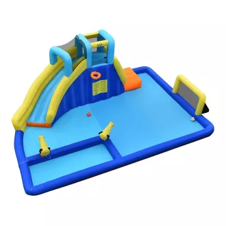 Focipályás felfújható vizi kalandpark