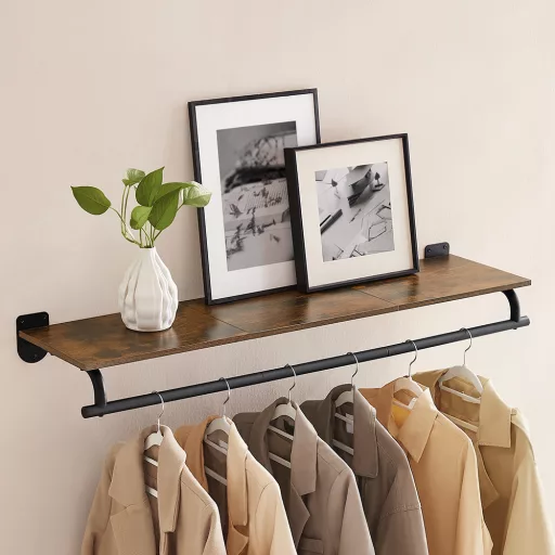 Falra rögzíthető ruhatartó