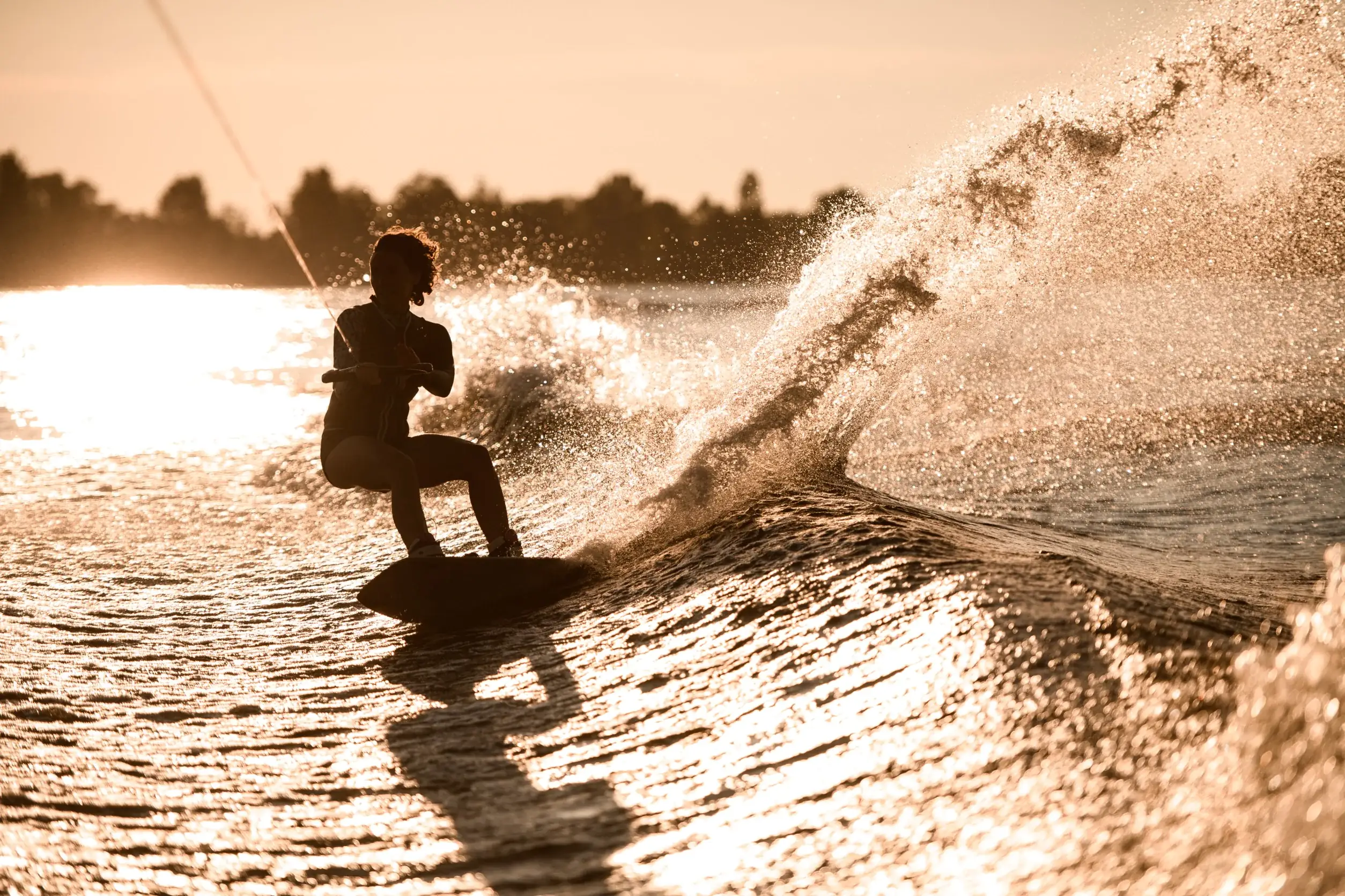 Strandolás és vízi sportok a nyári kikapcsolódáshoz