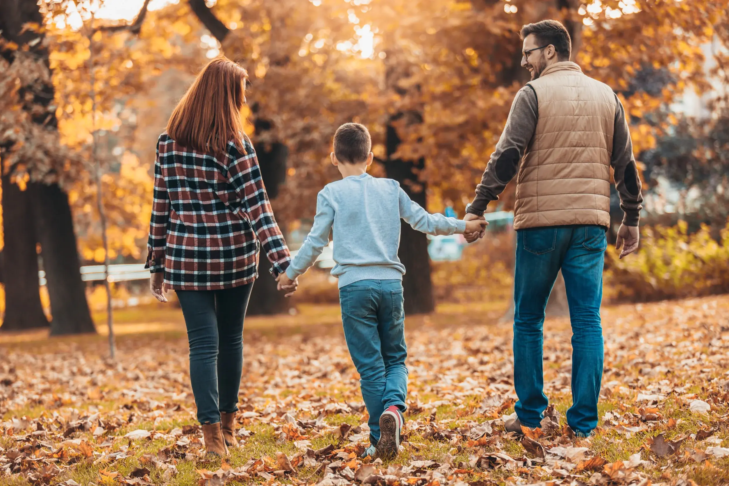 Őszi séta a természetben stresszoldáshoz